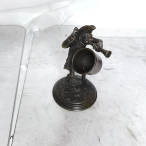 Estatuilla de bronce Town Crier con cuerno y tambor latón rojo antigua estatua vintage de 1890 - Imagen 1 de 5