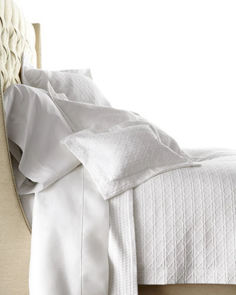 Sferra Marcus Solid White Twin Sheet Set 3 PC 100% Pima Cotton Sateen 400TC NEW - Image 1 of 4
