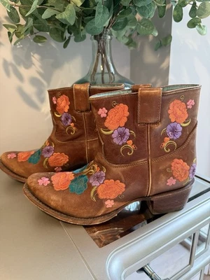 Corral Womens Shorty Brown Floral Embroidered Ankle Western Boots Size 10 M - Image 1 of 4