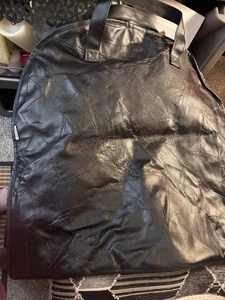 Bolso de Ropa Embassy Leather Company Cuero Búfalo Suave Negro Retazos - Imagen 1 de 7