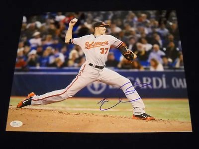 Foto autografiada por Kevin Gausman de los Orioles de Baltimore 11x14 LSU PRUEBA EXACTA/JSA Foto 1 de 3