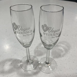 Set 2 Las Vegas Champagne Flute - Wedding Glasses Vegas Weddings - Wed. Famously - Picture 1 of 7