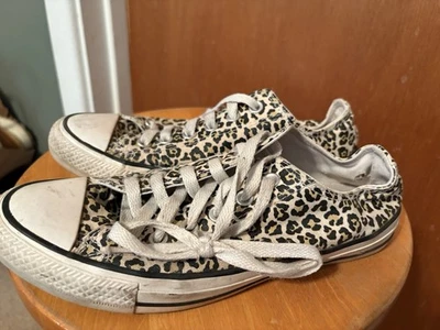 Converse Chuck Taylor All Star Cheetah Print, Mujer’s Talla 8/Hombre’s Talla 6 Foto 1 de 4