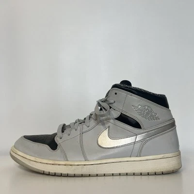 Nike Air Jordan 1 retrô médio puro platina prata metálica 554724–032 masculino tamanho 13 - Imagem 1 de 4
