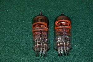 5755 JAN Raytheon NOS NIB Audio Receiver Pre-Amp Vacuum Tubes Tested Pair Mint 2 - Picture 1 of 5