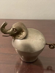 70s Vintage Old Flame Candle Company Delilah Elephant Refillable Candle - Picture 1 of 5