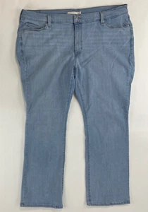 Womens Levis Relaxed Bootcut Jeans Light Blue Denim Size 22W Stretch 5 Pockets - Picture 1 of 11