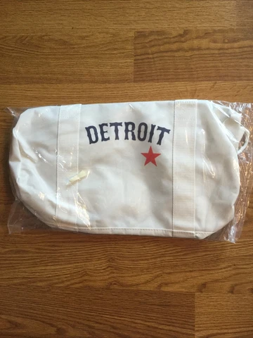 Detroit Stars Duffel Bag SGA At Detroit Tigers 7/1/2017 Game NEW in Plastic Cover