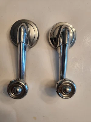 Un par de bielas de ventana cromadas Packard 1955-56 10539 4663 Foto 1 de 4