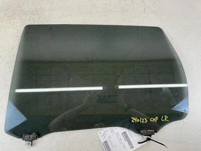 Puerta trasera izquierda vidrio usado se adapta: Mitsubishi Outlander Sport 2018 trasero izquierdo G Foto 1 de 4