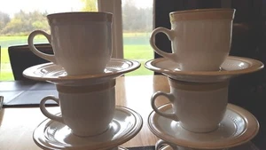 Set of 4 Johann Haviland Crowning Fashion Tawny Willows Tea/Coffee Cup & Saucers - Picture 1 of 8