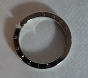 LOUIS VUITTON KEY RING KEYRING 1.375 INCH DIAMETER 100% AUTHENTIC! M01300 - Picture 1 of 3