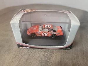 Winner's Circle Tony Stewart #20 Race Car 1:87 Home Depot - Picture 1 of 5