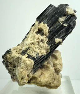 Very Nice Quality Tourmaline Crystal Specimen Very Unique Shape @Afgha 133 Grams - Picture 1 of 6