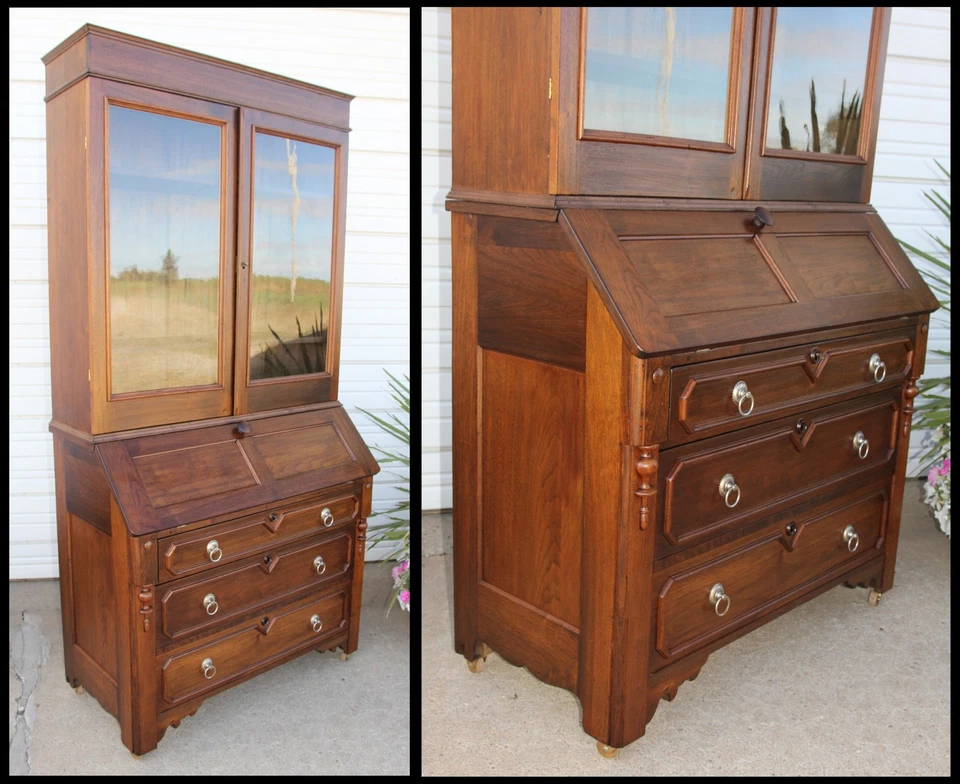 Estantería y llave cuadrada de nogal con clavo de la década de 1800 para secretaria de recepción Foto 1 de 4