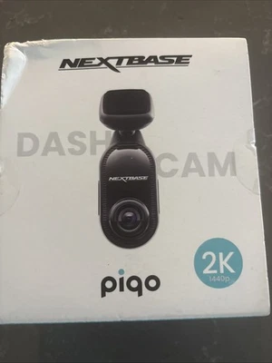 Cámara de tablero inteligente Nextbase Piqo 2k con aplicación, diseño compacto, 1440p ultra ancha cuádruple Foto 1 de 3
