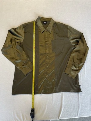 Vintage Stussy Silk Talla M Verde Oliva 100% Poliéster  Foto 1 de 4