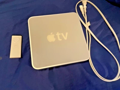 Apple TV A1218 (1st Generation) 160GB Media Streamer - BARELY USED! - Image 1 of 4