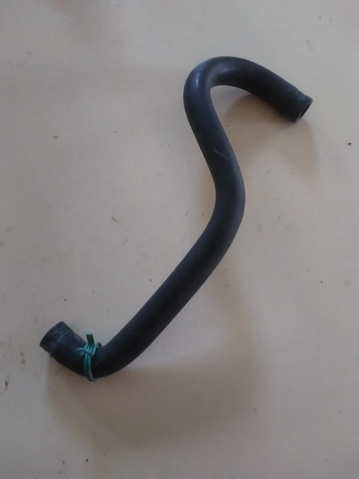 Frigidaire Washer Model FTF530FS0 Hose 131786100 - Image 1 of 1