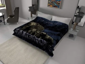 FAMILY BEAR BLUE SOLARON KOREAN TECHNOLOGY BLANKET SOFTY AND WARM QUEEN SIZE - Picture 1 of 5