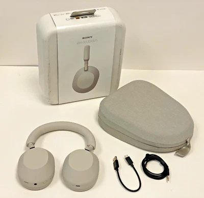 Sony WH-1000XM5/S Wireless Headset Noise Canceling Bluetooth Headphone Silver - Image 1 of 3