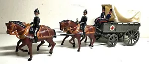 BRITAINS set 145 painted ROYAL ARMY MEDICAL CORPS AMBULANCE made 1928 metal 1/32 - Picture 1 of 10