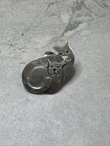 Vintage Far Fetched Sterling Silver 925 Sitting Cats Pin H113 - Imagen 1 de 8