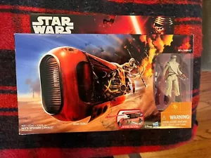 Star Wars Das Erwachen der Macht Rey’s Jakku Speeder Fahrzeug und Figur - Bild 1 von 3