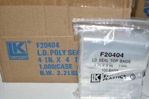 Bolsas de joyería de plástico de polietileno con cierre de cremallera transparente de 4"x4" con cierre superior de 2 mil 2 mil - Imagen 1 de 1