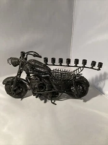 Schwarze Motorrad Menora aus Draht und Metall 10" L x 2" B x 7" H Chanukka - Bild 1 von 11