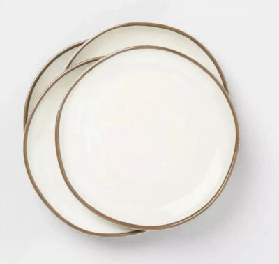 Juego de 4 platos de cena a rayas con borde de magnolia Hearth & Hand de melamina Foto 1 de 4