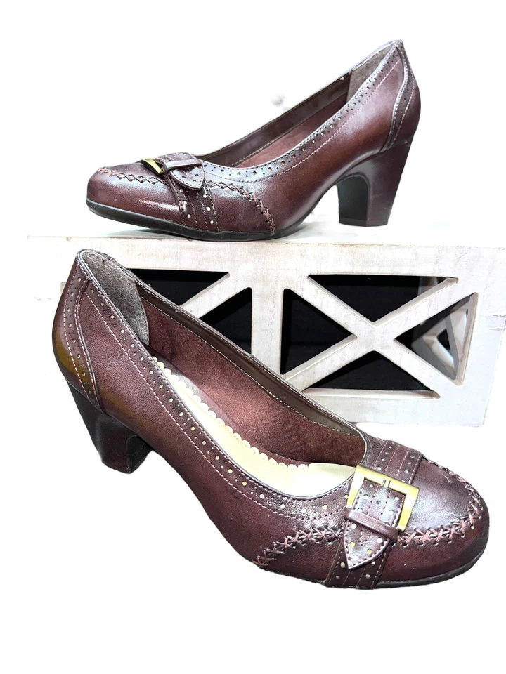 Cabeza de Pato Marilyn Marrón Punta Cerrada Tacones Medianos Hebilla de Bloque 8m Aspecto Retro Foto 1 de 4