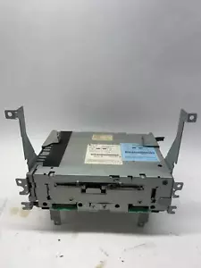 2004 - 2005 Acura TSX Audio & Visual Equip.(radio) - Picture 1 of 4