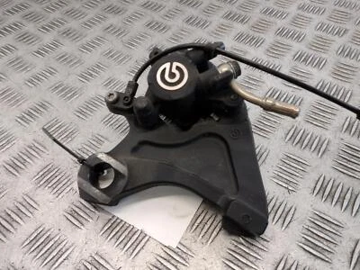 Pinza de freno trasera TRIUMPH STREET TRIPLE 765 2018-2022 BREMBO Foto 1 de 4