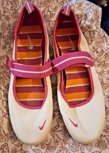 Nike Women’s SZ 10 Mary Janes White Pink Slip-on Shoes Flats Hook and Loop - Picture 1 of 6