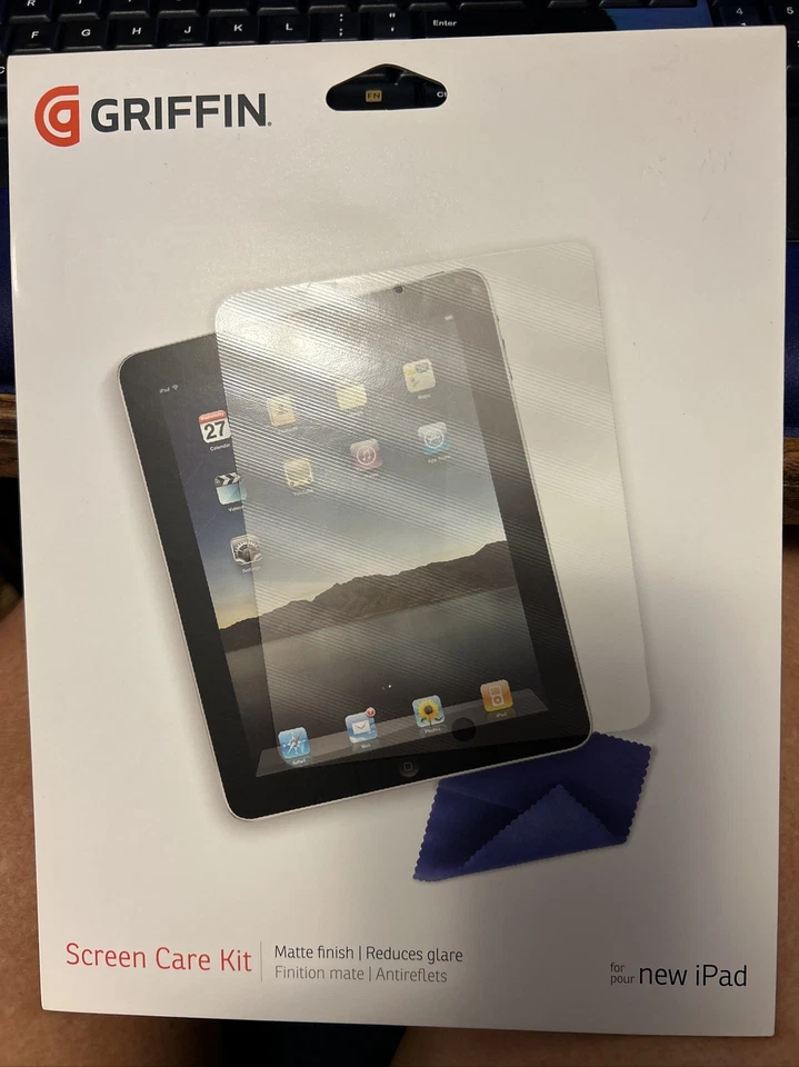 Griffin Screen Care Kit Matte Finish GB02529 For New IPad set of 3 - Image 1 of 4