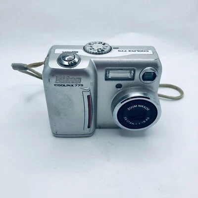 Nikon COOLPIX 775 Digital Camera [2.1MP 3xOptical] -UNTESTED (No Battery) - Image 1 of 4