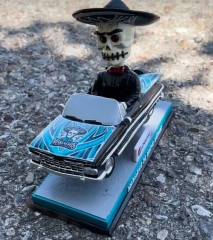 2023 Albuquerque Isotopes Sugar Skull Low Rider SGA Bobble Bobblehead Figure 7-1 Cover