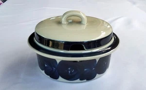 ARABIA ANEMONE BLUE POTTERY SOUP TUREEN ULLA PROCOPE 15CM DIAMETER - Foto 1 di 8