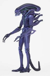 Figura de acción exclusiva NECA Club X Alien Purple Warrior 2019 - Imagen 1 de 9