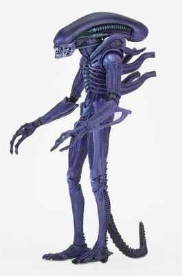 Экшн-фигурка 2019 NECA Club X Alien Exclusive Purple Warrior - Изображение 1 из 4