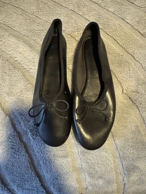 Zapatos planos de ballet Hm para mujer color negro talla 6,5 Foto 1 de 2