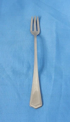 International Silver Silco INS57 Stainless Steel Cocktail Seafood Fork - Image 1 of 4