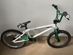 Mongoose BMX Diagramm 20" Pro Park Street & Dirt Bike weiß grün Custom - Bild 1 von 11