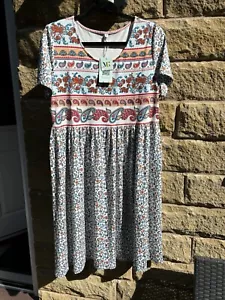 Maria & Gabriele Dress Size Medium BNWT - Picture 1 of 8