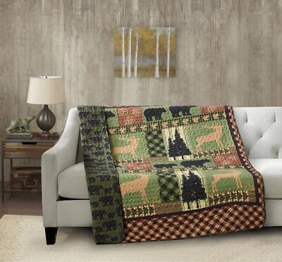 Virah Bella - Autumn Forest Green - Lightweight Quilted Throw Blanket 50"x60"