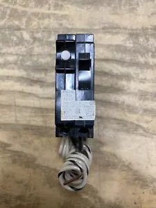 ITE QFI-B015 Interruttore guasto terra plug-in 1 polo 15A 120 VAC 1Z2251-Y7 - Foto 1 di 7