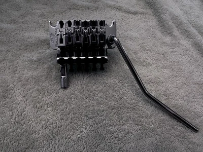 EVH FLOYD ROSE 1000 W/ D-Tuna: Chrome - Image 1 of 4