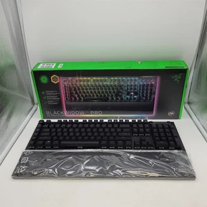 Razer BlackWidow V4 Pro Wired Mechanical Gaming Keyboard -NOT WORKING- - Picture 1 of 4
