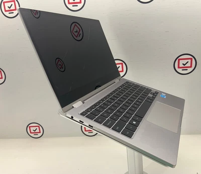 Portátil Samsung 9 Pro 13.3" FHD Pantalla Táctil Intel Core i7 256GB SSD 8GB Win11 Foto 1 de 4